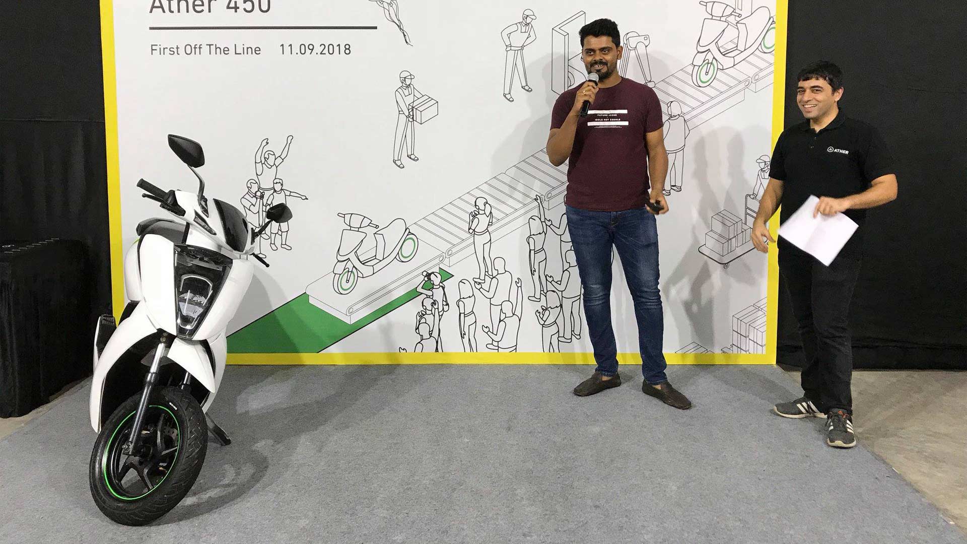 First-Ather-450-electric-scooters-delivery-Bengaluru