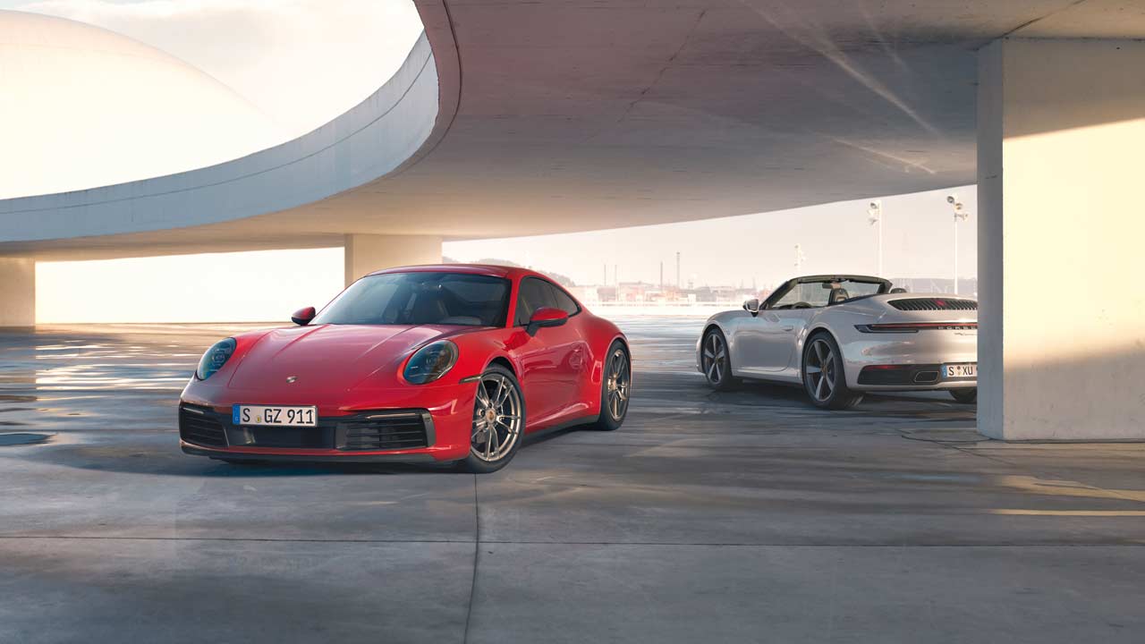 New Porsche 911 Carrera 4 Coupe Cabriolet Join The Lineup As Awd Models Autodevot