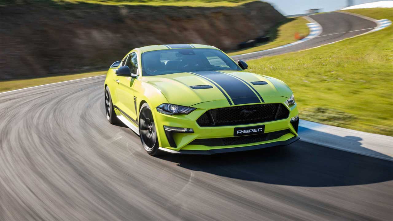 2020-Ford-Mustang-R-Spec_2