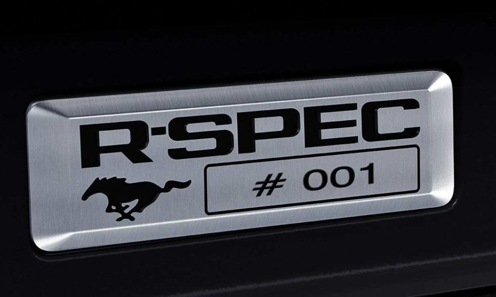 2020-Ford-Mustang-R-Spec_badge