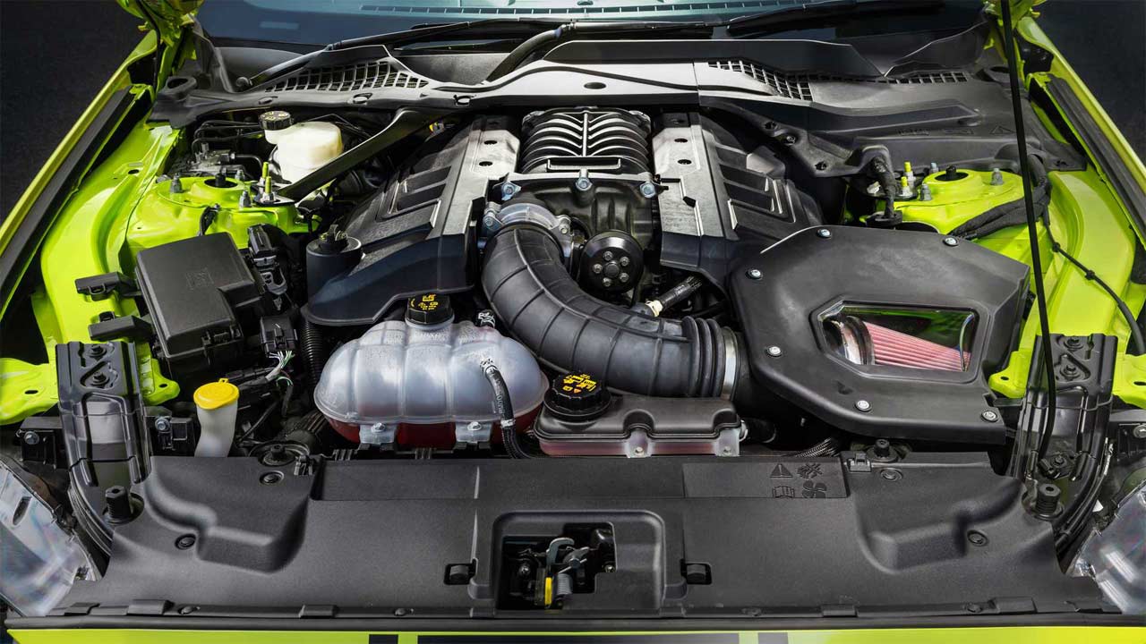 2020-Ford-Mustang-R-Spec_engine