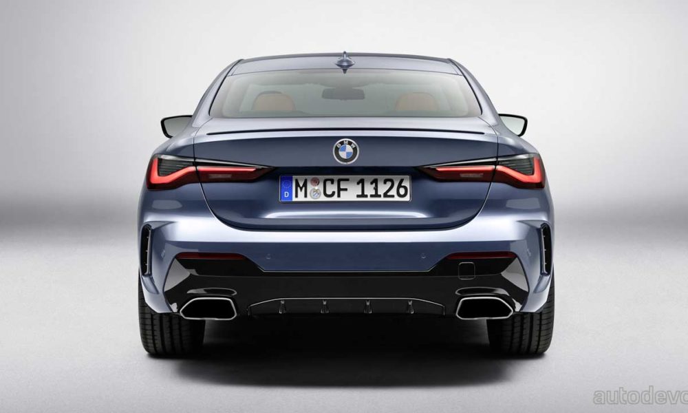 2021-2nd-generation-BMW-4-Series-M440i-xDrive-Coupé_rear