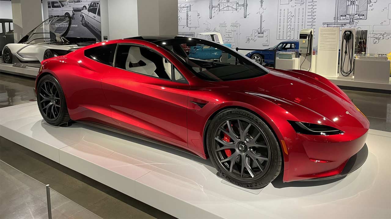 Tesla Roadster with SpaceX package claims 060 mph time of 1.1 seconds Autodevot