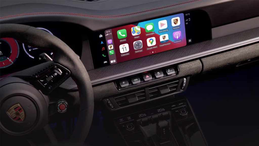 2025-Porsche-911-interior-touchscreen