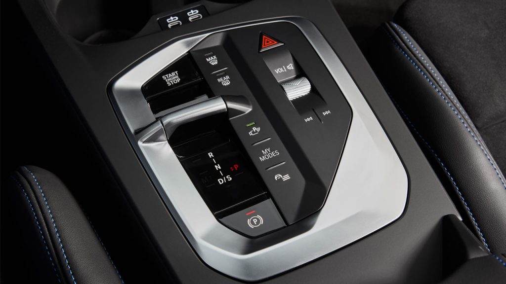 2025-BMW-1-Series-M135-interior-centre-console