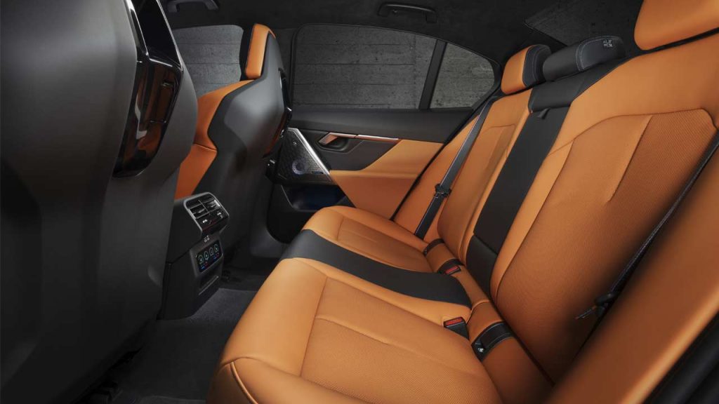 2025-BMW-M5_interior_rear-seats