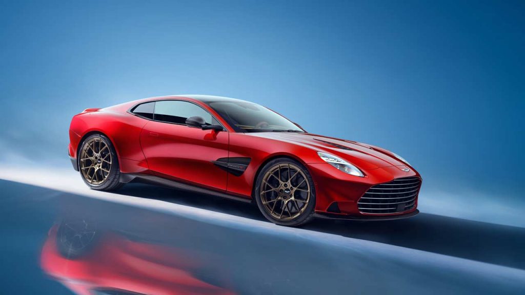 2025-Aston-Martin-Vanquish_4