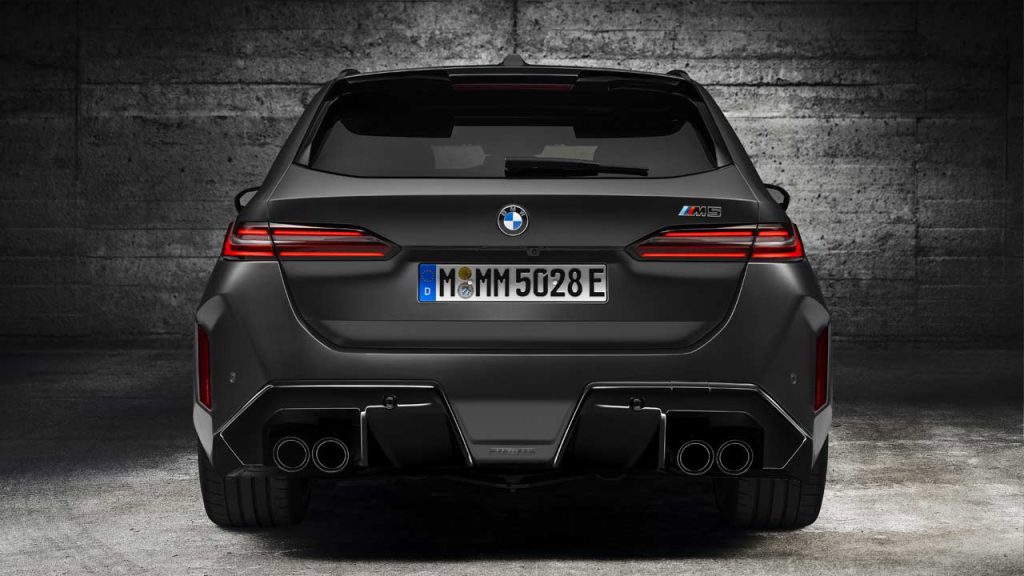 2025-BMW-M5-Touring_rear