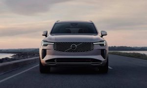 2025-Volvo-XC90_front