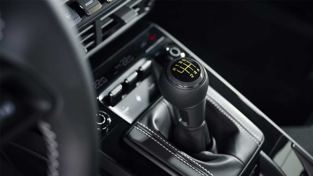 2025-Porsche-911-GT3-interior-shifter